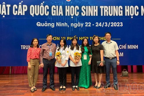 Đoàn học sinh Lào Cai đoạt giải Nhất và giải Tư tại Cuộc thi Khoa học kỹ thuật cấp quốc gia