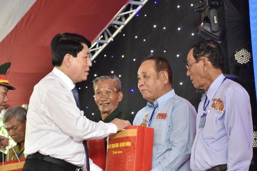Long trọng tổ chức Lễ kỷ niệm 50 năm 'Chiến thắng trở về'