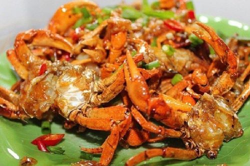 Món ngon cuối tuần: Cách làm cua đồng rang me chua ngọt đậm đà
