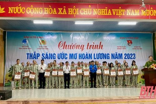 Thắp sáng ước mơ hoàn lương