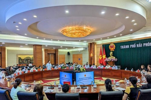 Chủ tịch thành phố Hải Phòng đối thoại về xây dựng chợ mới thay thế chợ Tam Bạc bị cháy