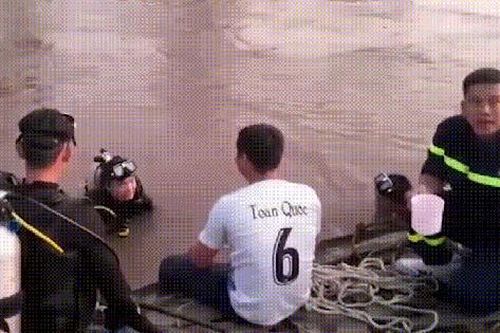 Tìm kiếm được thi thể người đàn ông đuối nước khi bơi qua cống ngăn mặn