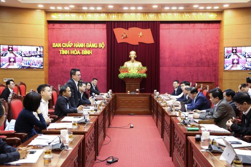 Tổng Biên tập Báo Nhân Dân làm việc tại Hòa Bình
