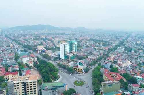 Tỉnh nào đông dân nhưng có thành phố nhỏ nhất Việt Nam?