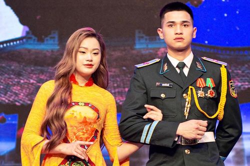Dàn người đẹp thi 'Duyên dáng áo dài VTV 2023'