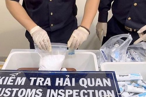 Nếu phát hiện trong gói hàng có ma túy, trường hợp nào người vận chuyển giúp, thuê bị truy cứu trách nhiệm hình sự?