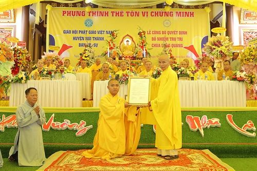 Quảng Nam: Lễ hoàn nguyện Tam bảo và bổ nhiệm Đại đức Thích Thông Đạt trụ trì chùa Long Quang