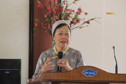Tọa đàm về thơ thiền Việt Nam tại Trung tâm Văn hóa Phật giáo Liễu Quán