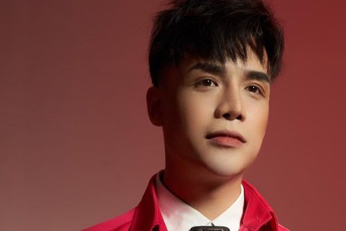 Việt Sơn mang phong cách nhạc huyền thoại lên sân khấu