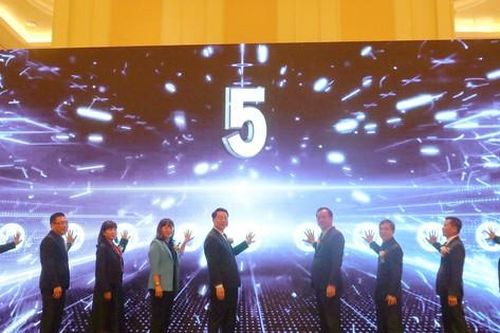 Tái khởi động tuyến 'du lịch vàng' Việt Nam - Trung Quốc