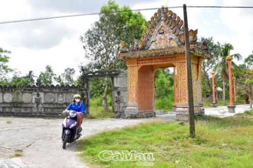 Niềm vui của đồng bào phật tử