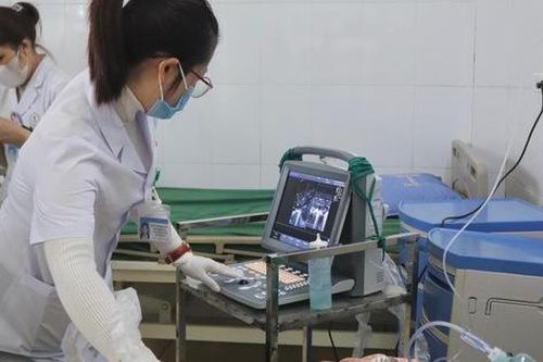 Uống thuốc chống say tàu xe, người phụ nữ suýt chết vì sock phản vệ nặng