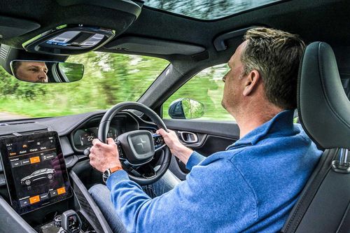 Xe điện Polestar: 'Bình' châu Âu, 'rượu' Trung Quốc
