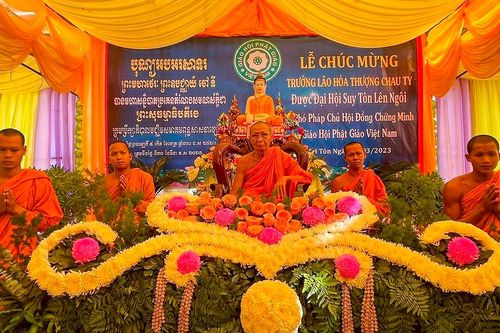 An Giang: Khánh chúc Trưởng lão Hòa thượng Chau Ty - Phó Pháp chủ GHPGVN