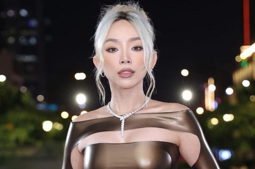 Thấy gì khi Tóc Tiên trắng tay trước Hoàng Thùy Linh?