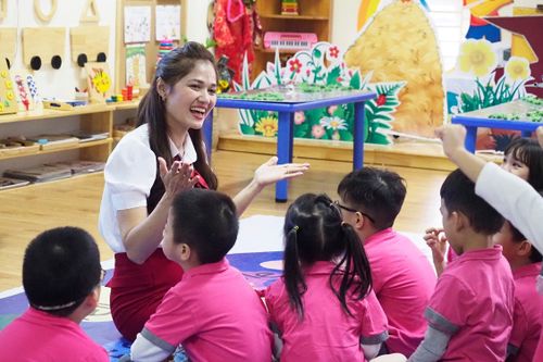 Trang bị kiến thức ATGT cho trẻ mầm non quận Cầu Giấy