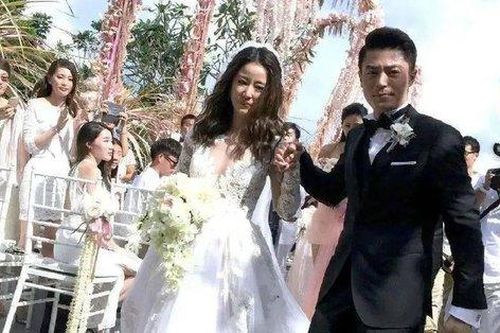 Rộ tin đồn Hoắc Kiến Hoa - Lâm Tâm Như ly hôn sau 7 năm chung sống