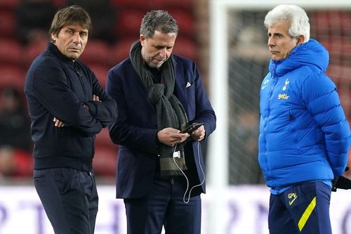 Nhân vật thứ hai chia tay Tottenham sau Conte