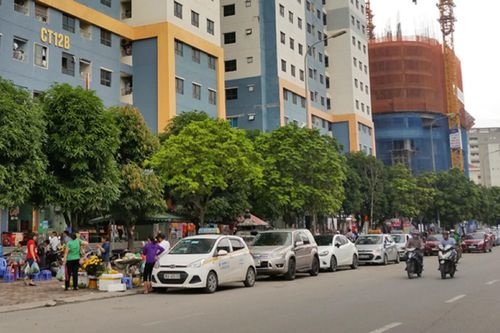 Người Hà Nội ngán ngẩm chung cư vì thiếu chỗ để xe