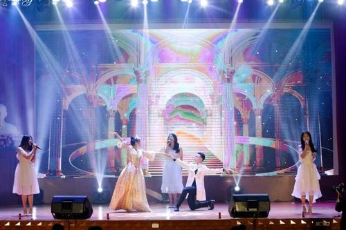 Nguyễn Thục Uyên Nhi giành Hoa khôi Báo chí - Press Beauty 2023