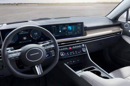 Màn hình cong toàn cảnh lần đầu xuất hiện trên Hyundai Sonata 2024
