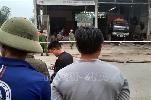 Nghệ An: 6 người thương vong do nổ gara