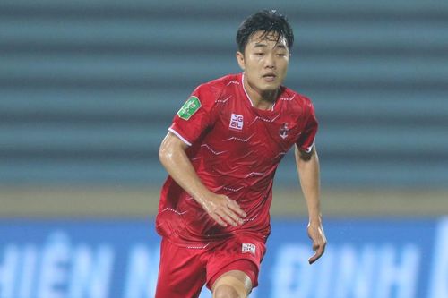 HLV Chu Đình Nghiêm: 'Bất khả kháng mới đưa Xuân Trường vào sân'