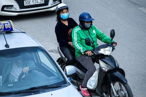 Tài xế xe công nghệ phóng nhanh, vượt ẩu vì áp lực đơn hàng