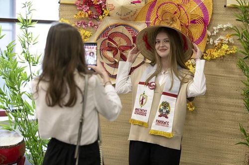 Tinh hoa văn hóa Việt Nam gây ấn tượng tại thủ đô Moscow