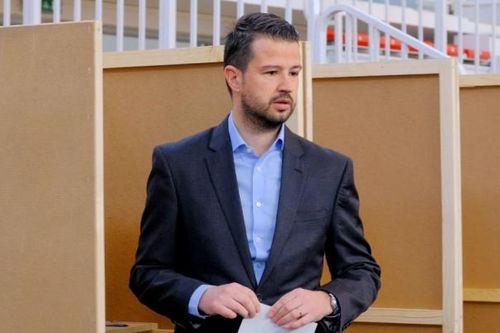Chuyên gia kinh tế 36 tuổi đắc cử Tổng thống Montenegro