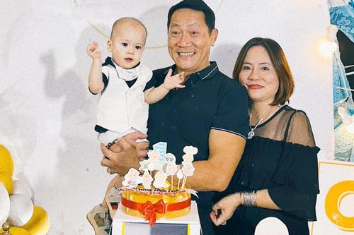 NSƯT Hoàng Hải tuổi 55 lên chức ông nội, viên mãn bên vợ và 4 con