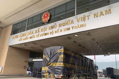 Lào Cai 'thấp thỏm' vì giá trị xuất khẩu sang Trung Quốc liên tục sụt giảm