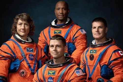 NASA công bố 4 phi hành gia cho sứ mệnh trở lại Mặt trăng