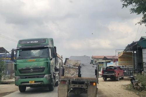 Không để tái lấn chiếm hành lang an toàn đường bộ trên Quốc lộ 217, địa phận Thanh Hóa