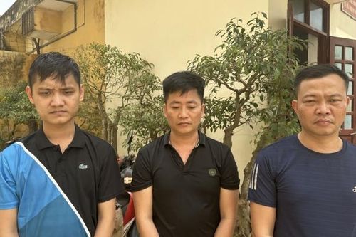 Tạm giữ hình sự 3 đối tượng cho vay lãi từ 3.000 - 4.000 đồng/triệu/ngày