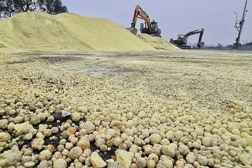 Bãi lưu huỳnh lộ thiên ngay tại Hà Nội