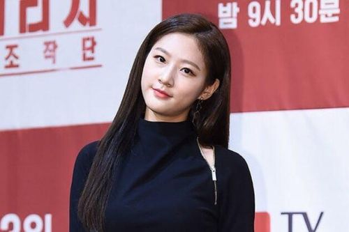 Diễn viên Hàn Quốc Kim Sae Ron lại dính bê bối