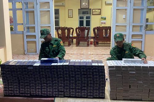 Phát hiện gần 3.000 gói thuốc lá trong nhà vắng chủ