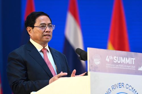 Thủ tướng: Thái độ minh bạch với sông Mekong, vì lợi ích cộng đồng