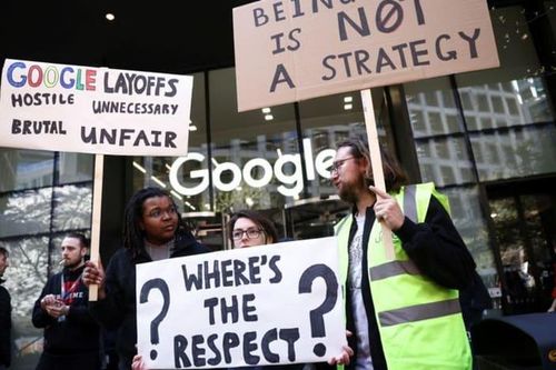 Nhân viên Google biểu tình ở London vì mất việc làm