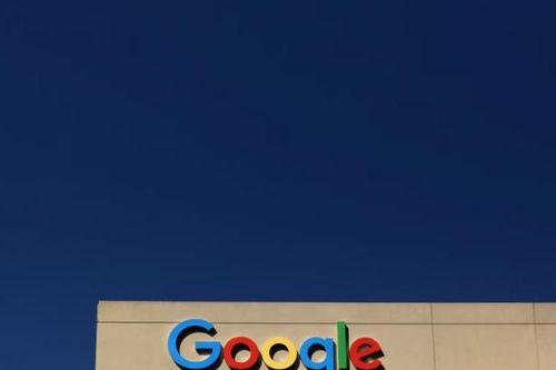 Google cho biết siêu máy tính AI của họ nhanh và xanh hơn