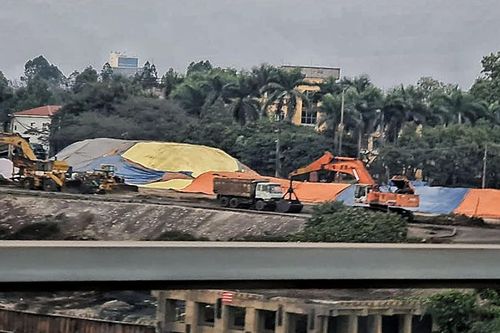 Tập kết lưu huỳnh ở Cảng Việt Trì trong thời gian dài, không phải lần đầu