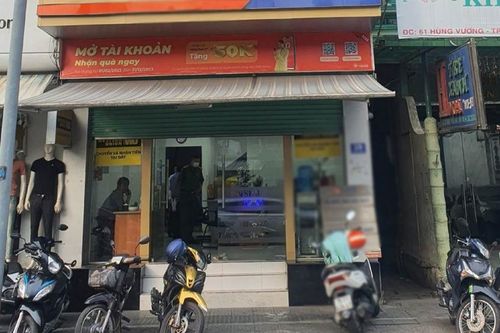 Cán bộ phòng giao dịch ngân hàng tử vong tại trụ sở làm việc