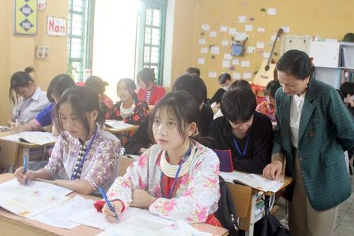 Điện Biên: Nâng cao chất lượng giáo dục, đào tạo học sinh dân tộc thiểu số và miền núi