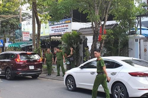 Khởi tố, khám xét nơi làm việc và nhà của nguyên Chủ tịch UBND quận Cẩm Lệ