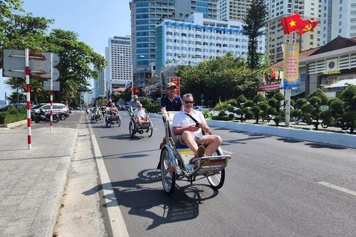 Khánh Hòa: Đón gần 850 khách du lịch tàu biển đến tham quan Nha Trang