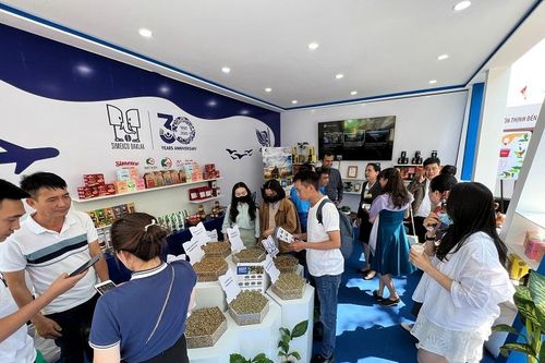 Lần đầu tổ chức đấu giá cà phê đặc sản tại Vietnam Amazing Cup 2023