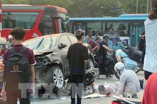 Nguyên nhân, dấu hiệu ô tô mất phanh và cách xử lý