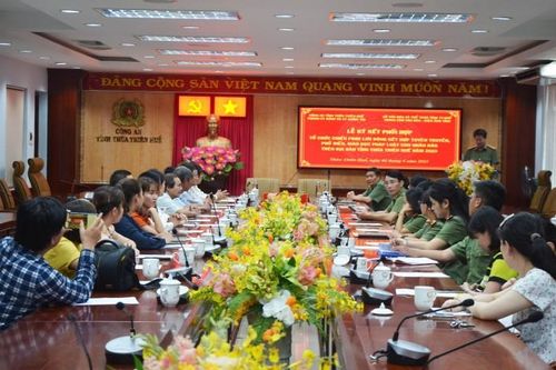 Thừa Thiên Huế: Chiếu phim lưu động, tuyên truyền pháp luật tại các huyện miền núi