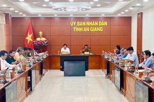 Tiếp tục tăng cường thực hiện các giải pháp bảo đảm trật tự an toàn giao thông